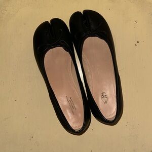 Women's Black Leather Tabi Ballet Flats